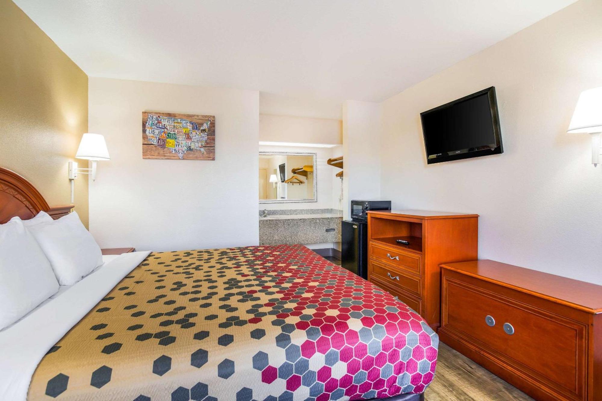 Econo Lodge Lebanon Luaran gambar
